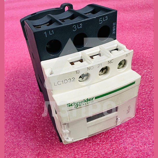 Контактор 110V LC1D32F7 Schneider Electric