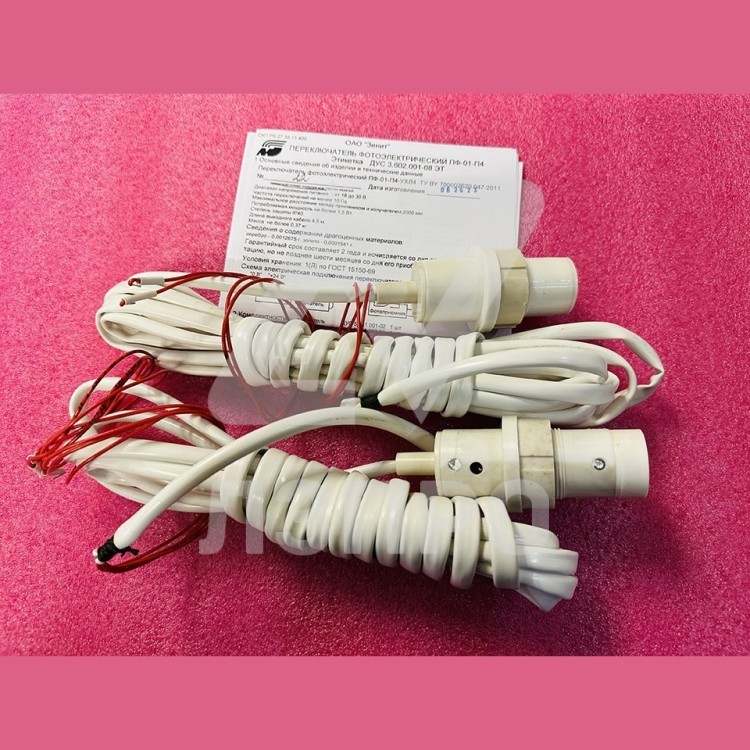 Переключатель фотоэлектрический ПФ-01-П4 ДУС3.602.001-08 (кабель 4,5м)