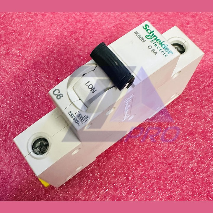 Автоматический выключатель 1P 6кВа C6A iK60N A9K24106 Schneider Electric