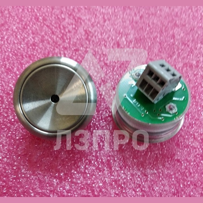 Кнопка КЛ-УЛ-035-01 ( VR вандалоустойчивая с точечной синей индикацией)